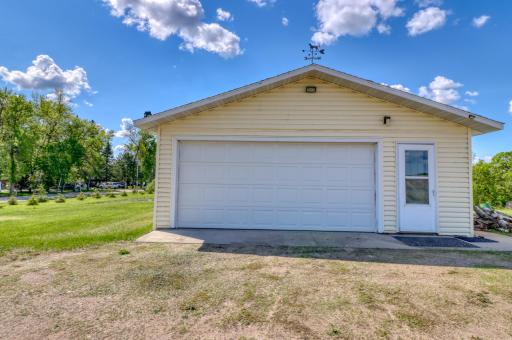 12805 Dorff Beach Road, Audubon, MN 56511