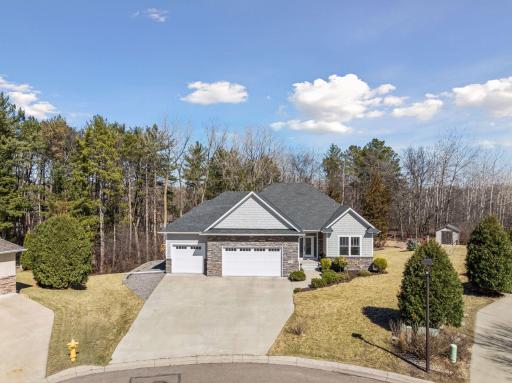 1800 Gettysburg Court, Minneapolis, MN 55427
