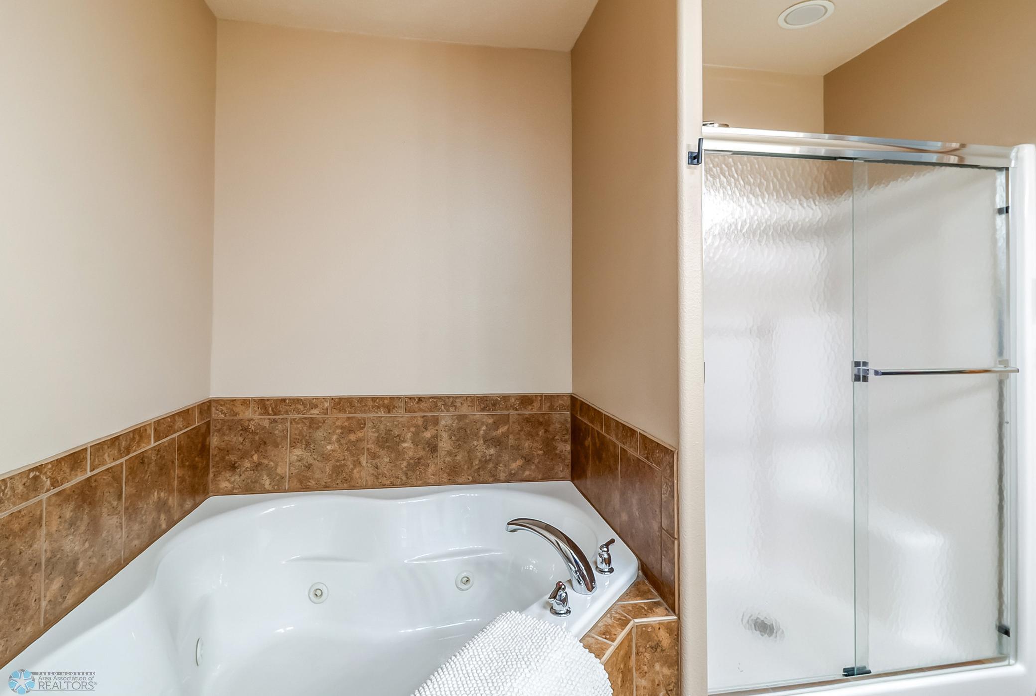 Primary Bathroom1_3-3264.jpg