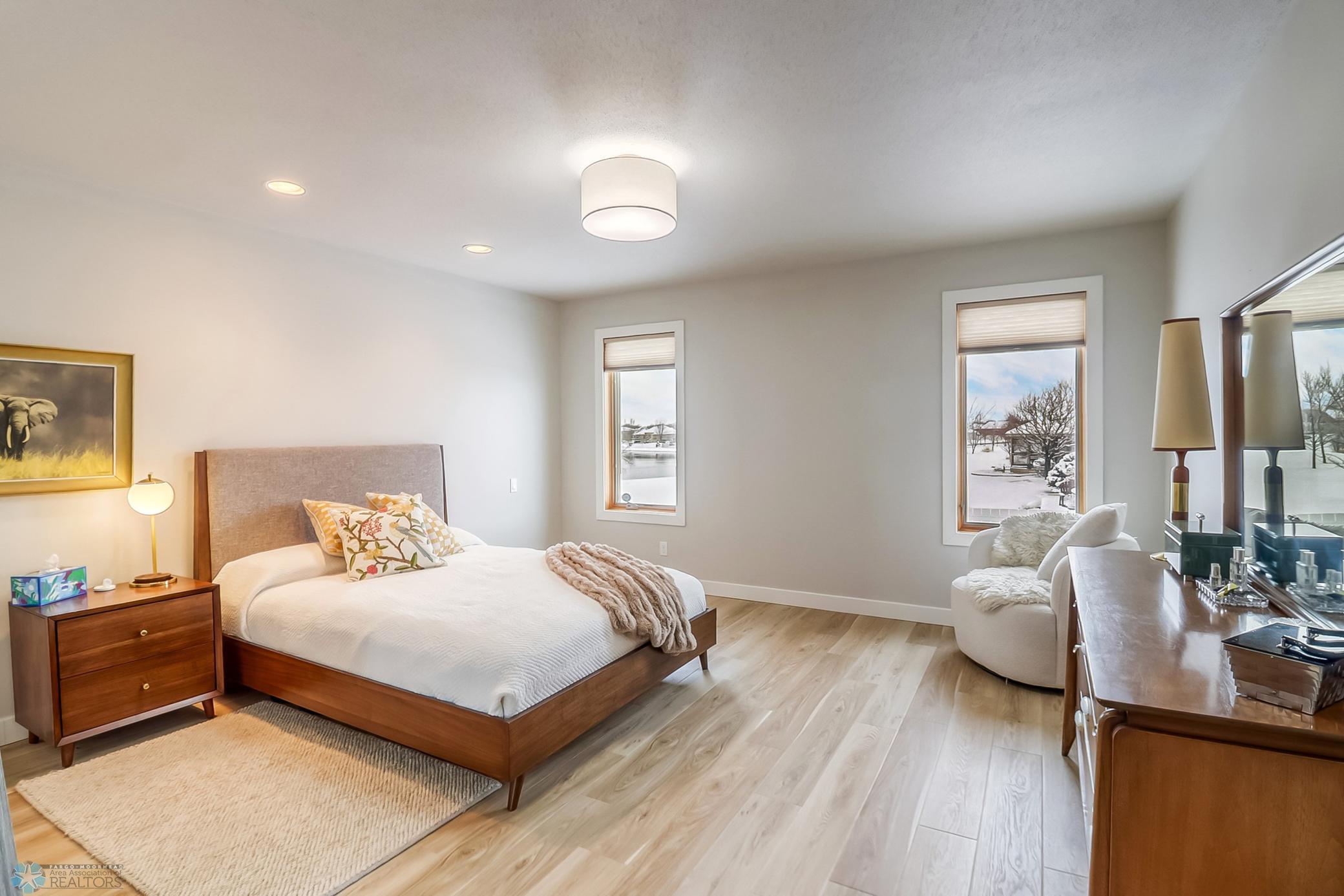 Primary Bedroom1_1-3264.jpg