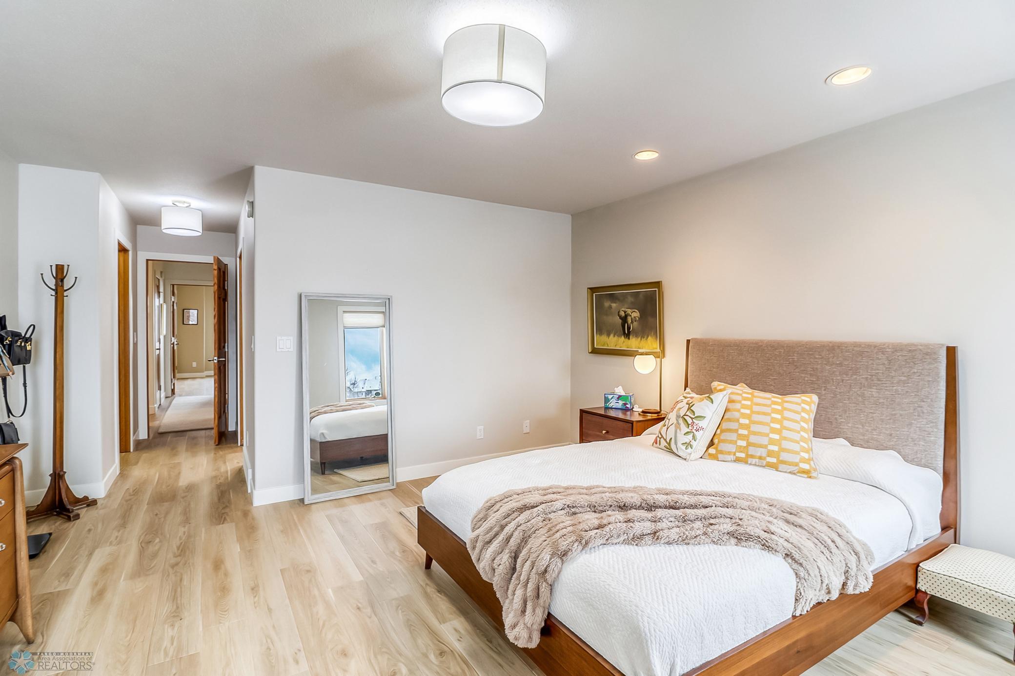 Primary Bedroom1_2-3264.jpg