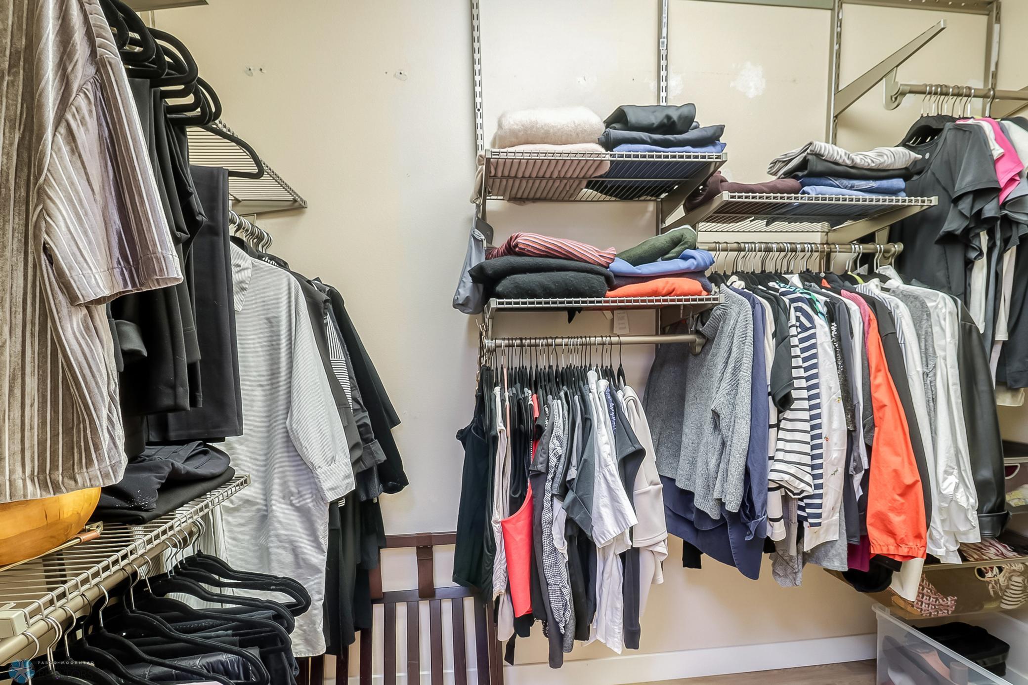 Primary Closet-3264.jpg