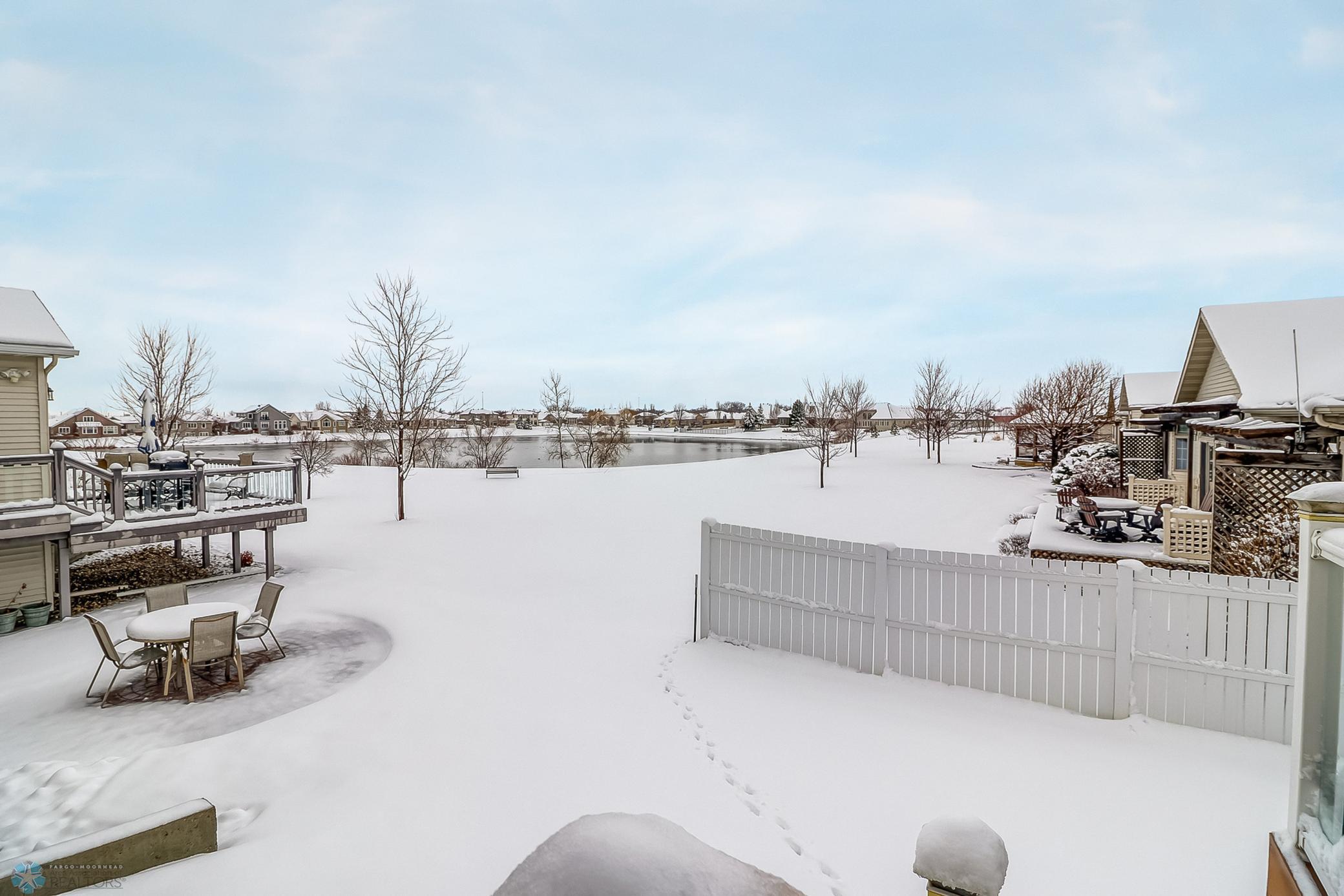 Backyard_deckview-3264.jpg
