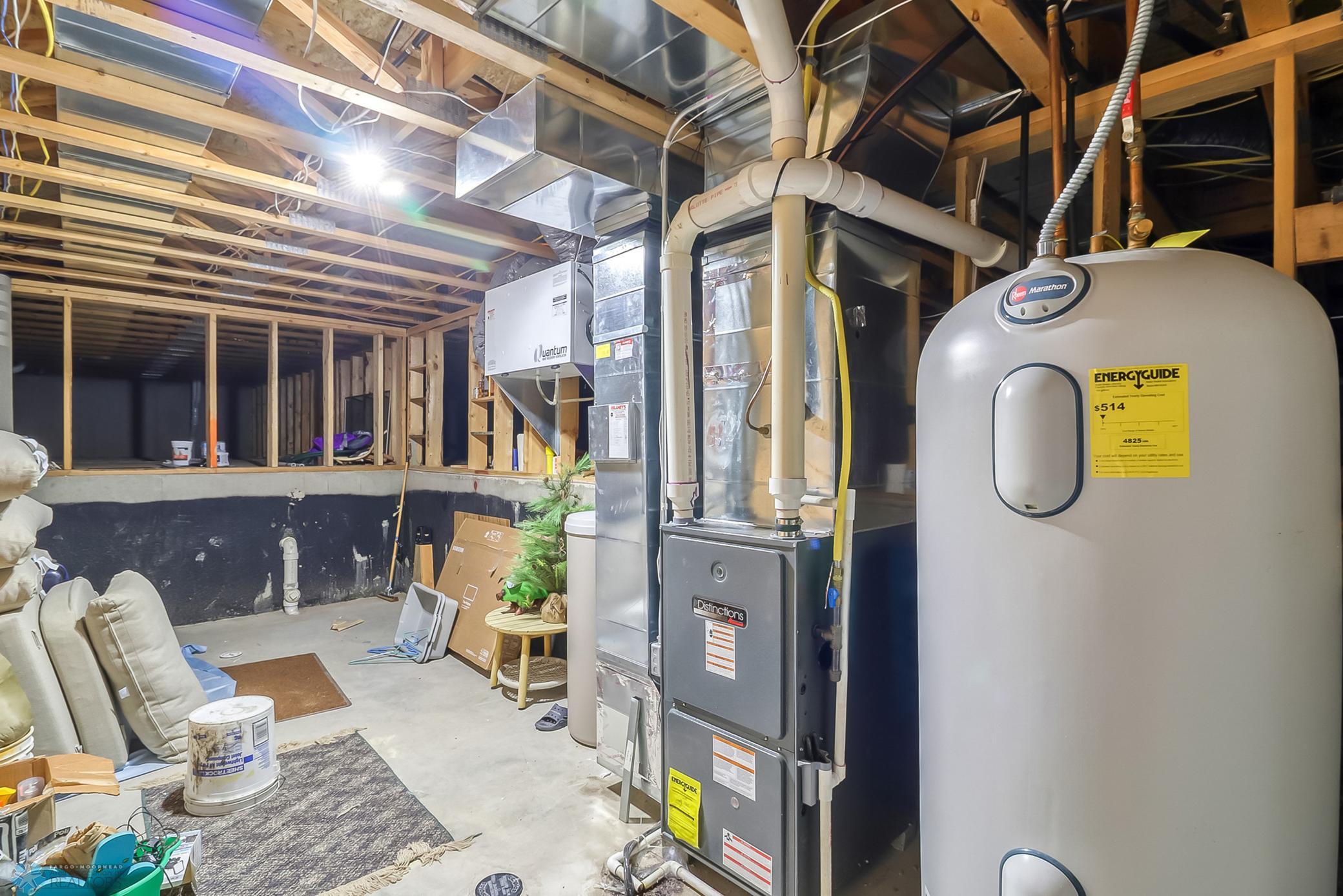 Basement Mechanical1_1-3264.jpg