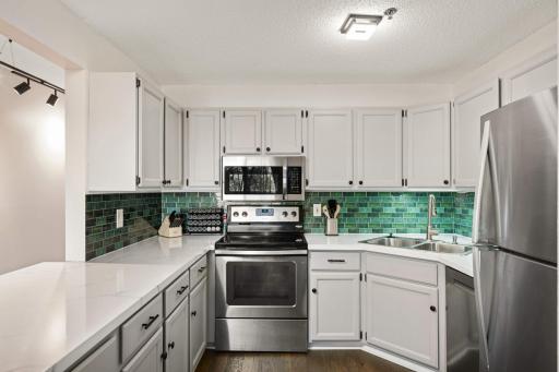 2120 Ridge Drive, 34, Saint Louis Park, MN 55416