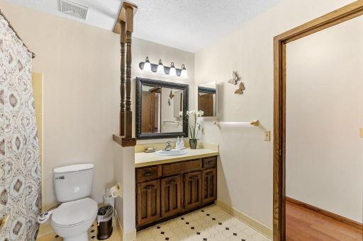 12269 Sycamore Street NW, Minneapolis, MN 55448