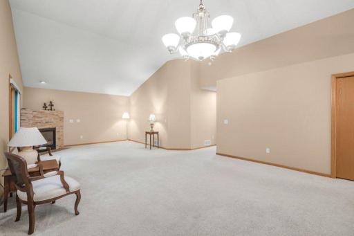 8493 Rice Lake Road, Maple Grove, MN 55369