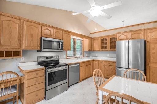 8493 Rice Lake Road, Maple Grove, MN 55369