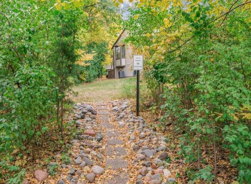 8493 Rice Lake Road, Maple Grove, MN 55369