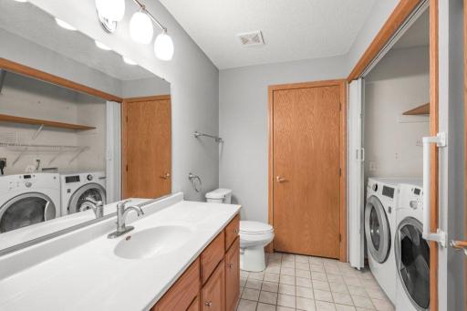 8493 Rice Lake Road, Maple Grove, MN 55369