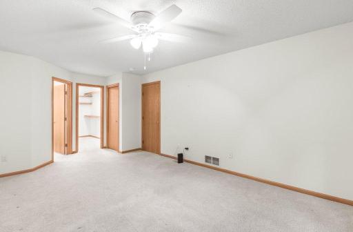 8493 Rice Lake Road, Maple Grove, MN 55369