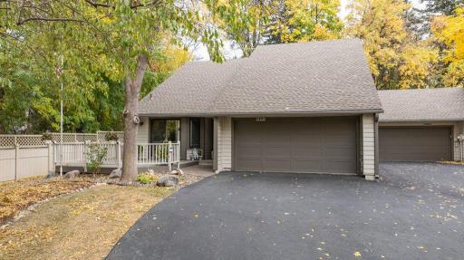 8493 Rice Lake Road, Maple Grove, MN 55369