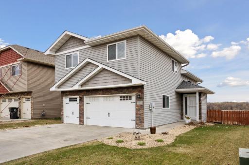 9338 Golden Pond Lane N, Monticello, MN 55362