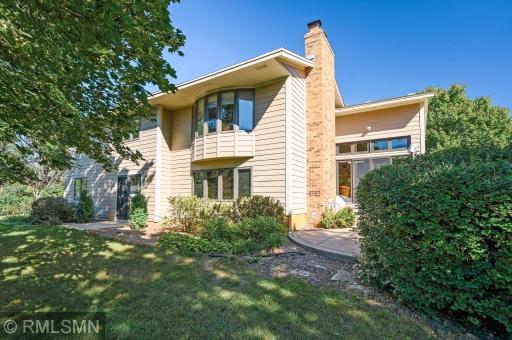 5285 E Lake Beach Court, Saint Paul, MN 55126