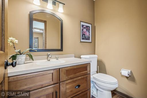 5285 E Lake Beach Court, Saint Paul, MN 55126