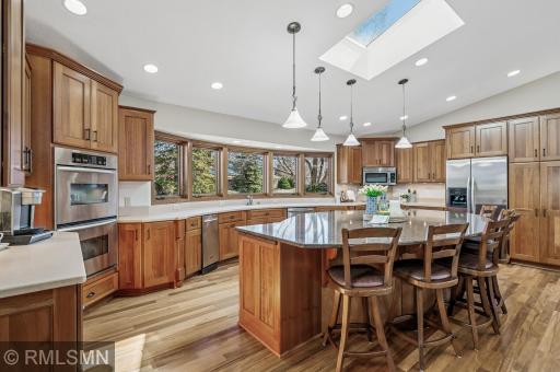 5285 E Lake Beach Court, Saint Paul, MN 55126