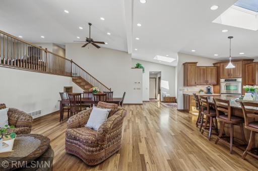 5285 E Lake Beach Court, Saint Paul, MN 55126