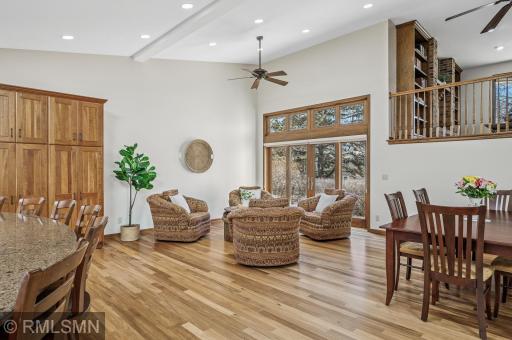 5285 E Lake Beach Court, Saint Paul, MN 55126