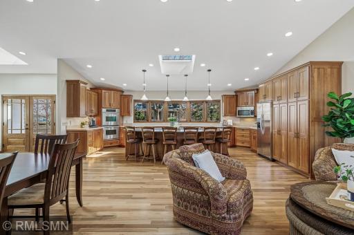 5285 E Lake Beach Court, Saint Paul, MN 55126