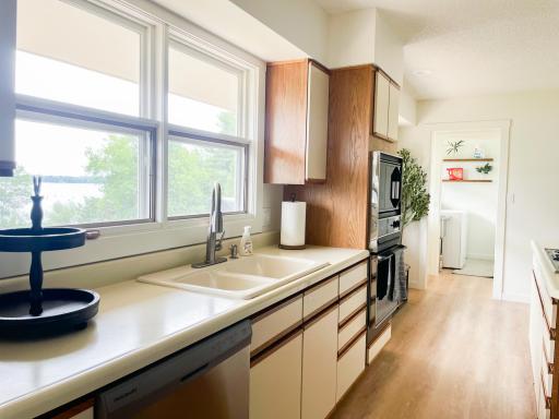 22840 Thompson Point Road, Deerwood, MN 56444
