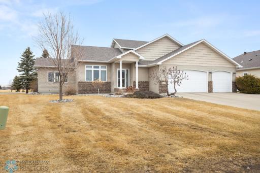 Photo for 3768 41st Avenue S, Moorhead, MN 56560 - listing #6694299 3768 41st Avenue S, Moorhead, MN 56560