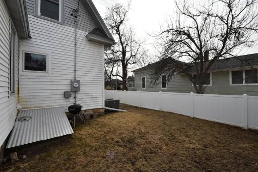 1824 W 5th Street, Red Wing, MN 55066