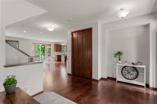 18285 Dunbury Avenue, Farmington, MN 55024