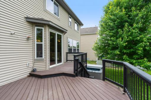 18285 Dunbury Avenue, Farmington, MN 55024