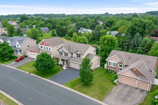 18285 Dunbury Avenue, Farmington, MN 55024