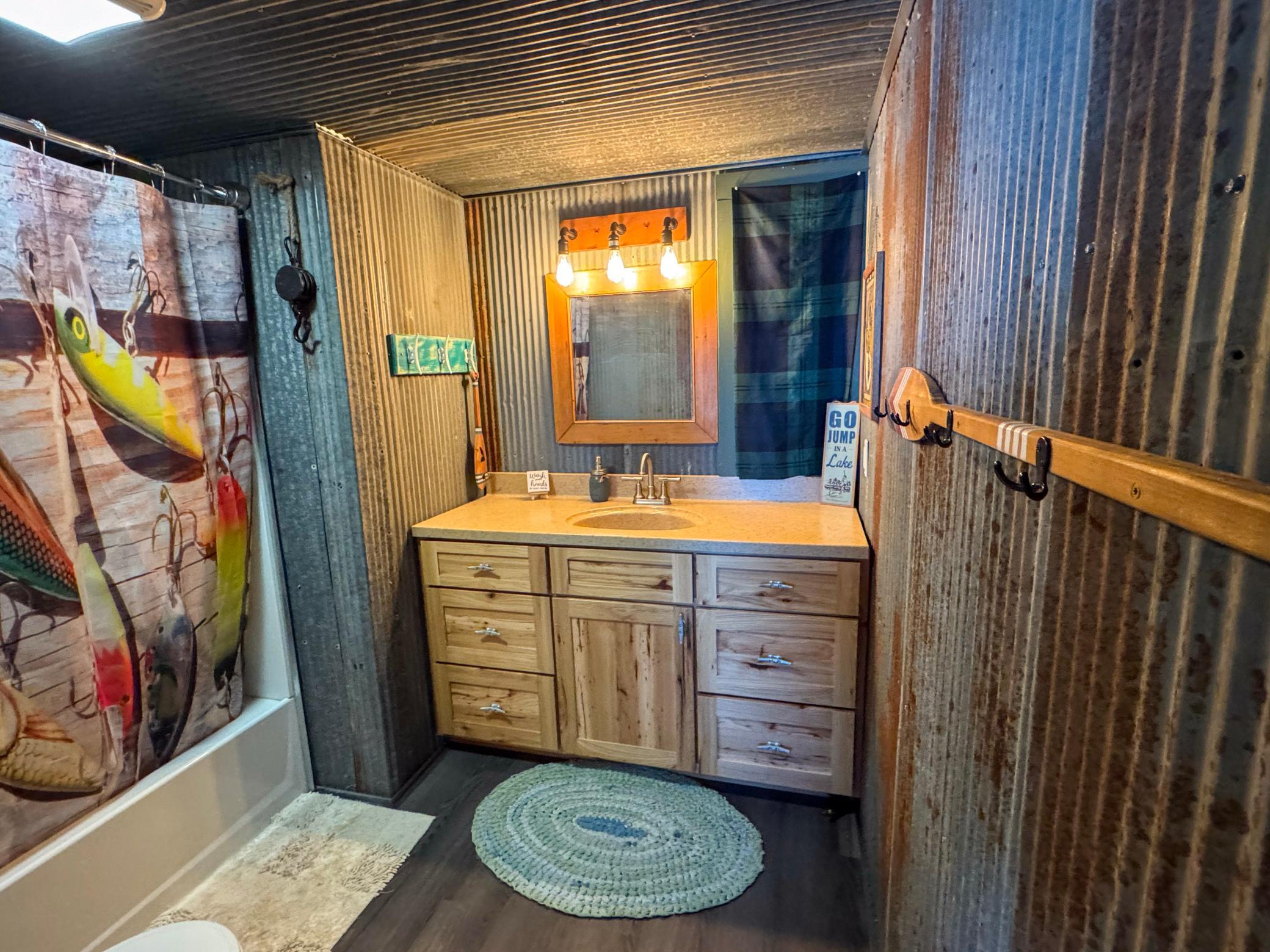 Full bathroom