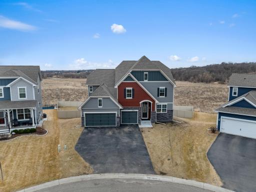 2661 Clover Field Circle, Chaska, MN 55318