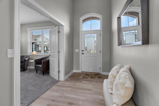 2661 Clover Field Cir MLS-26.jpg