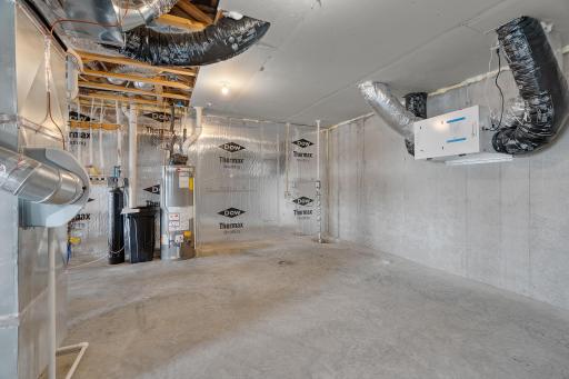 2661 Clover Field Cir MLS-75.jpg