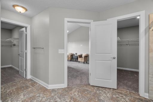 2661 Clover Field Cir MLS-57.jpg