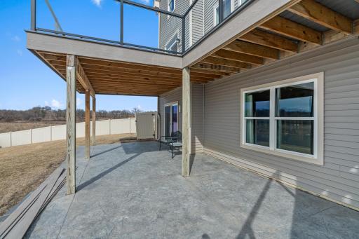 2661 Clover Field Cir MLS-20.jpg