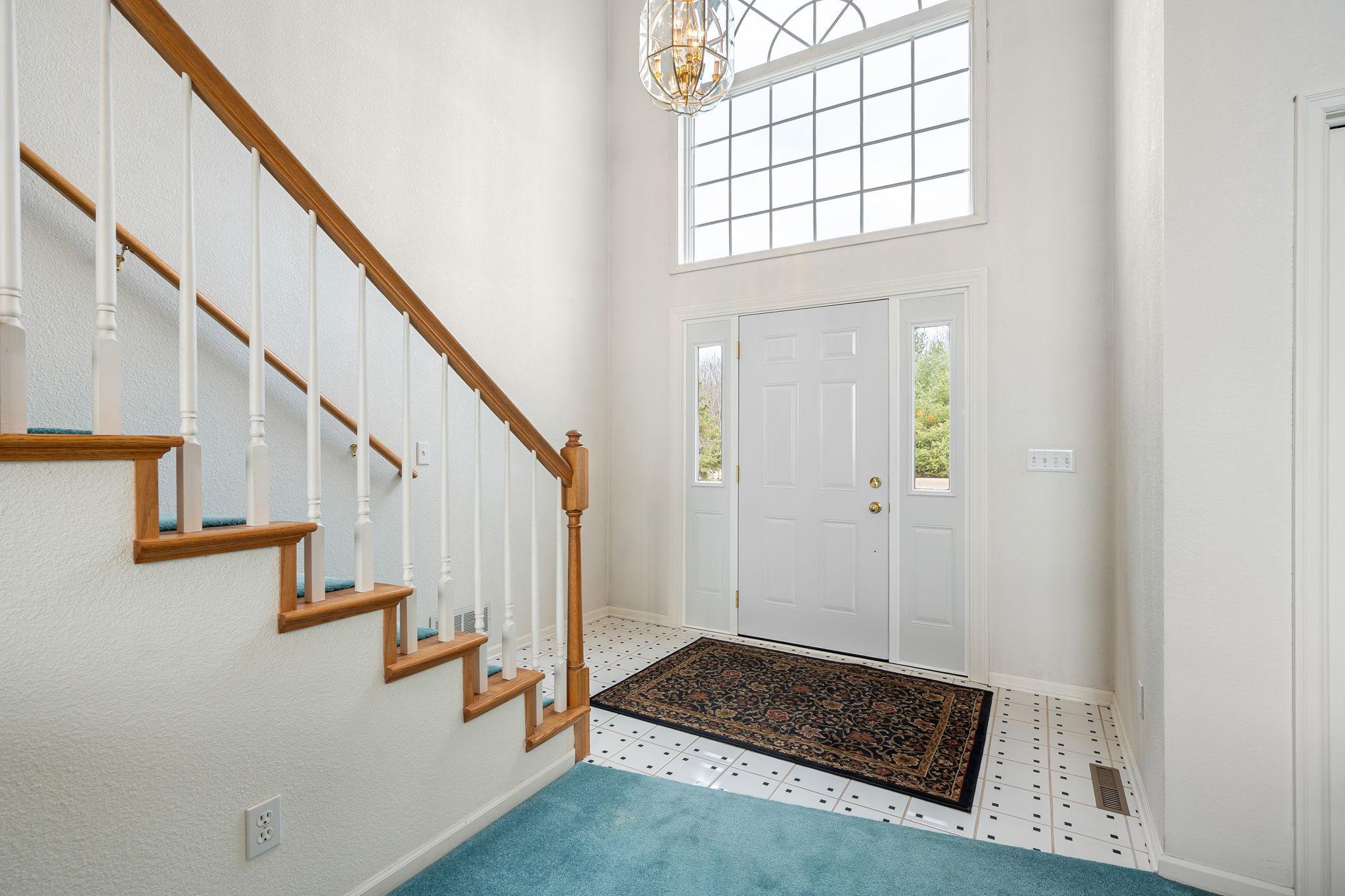 24-web-or-mls-20645-206th-st-w.jpg