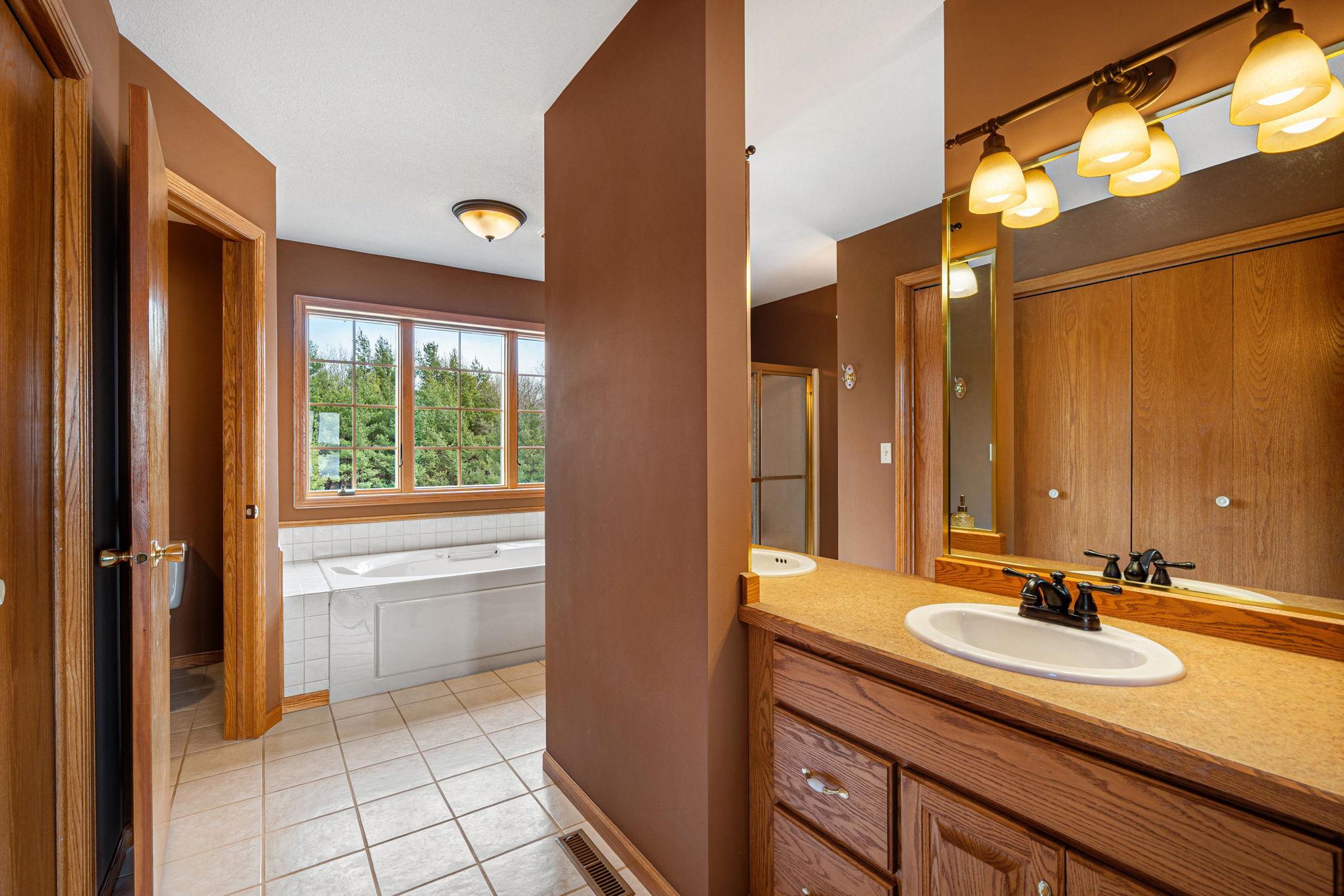 56-web-or-mls-20645-206th-st-w.jpg
