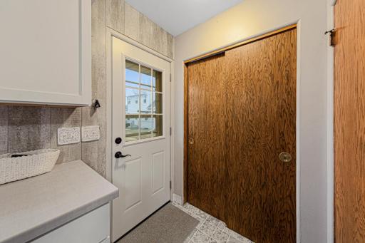 1123 N State Street, New Ulm, MN 56073