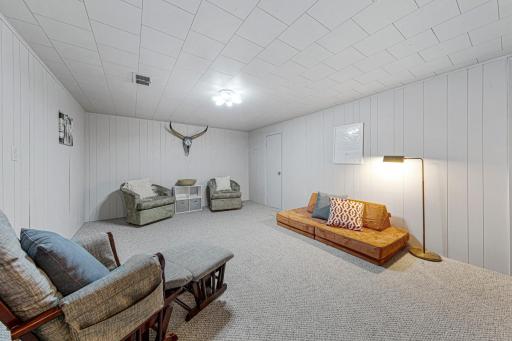 1123 N State Street, New Ulm, MN 56073