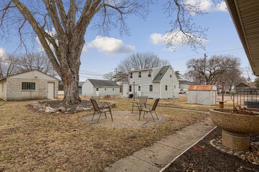 1123 N State Street, New Ulm, MN 56073