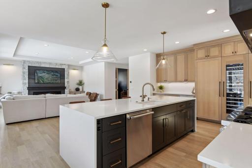 3908 Oak Road, Minnetonka, MN 55345