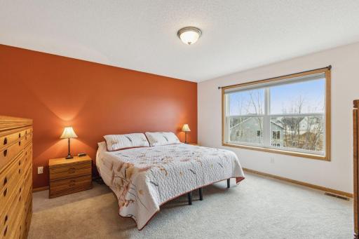 937 45th Avenue NE, Saint Cloud, MN 56304