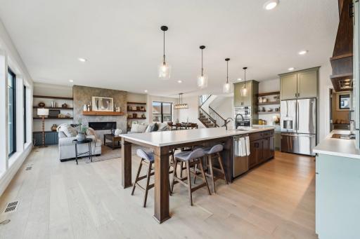 26-web-or-mls-Prairieview Trail N-2204-026.jpg