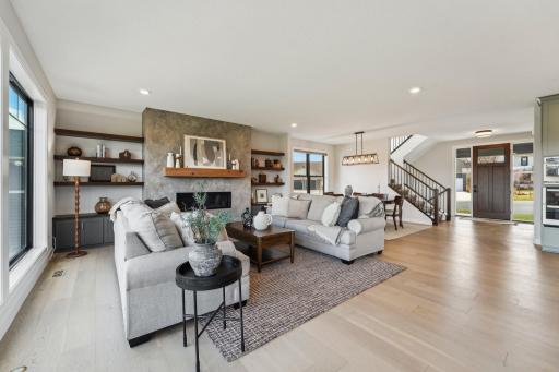 13-web-or-mls-Prairieview Trail N-2204-013.jpg