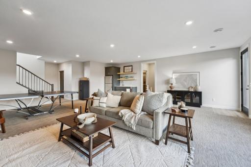 16-web-or-mls-Prairieview Trail N-2204-016.jpg
