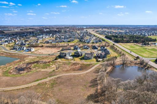 99-web-or-mls-Prairieview Trail N-2204-099.jpg