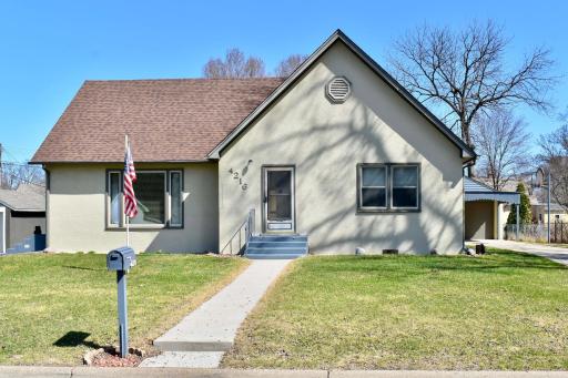 4216 W 8th Street, Winona, MN 55987