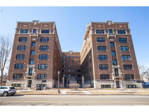 79 Western Avenue N, 100, Saint Paul, MN 55102