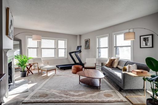79 Western Avenue N, 100, Saint Paul, MN 55102