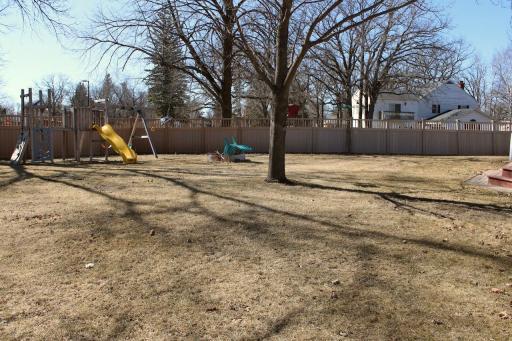 1404 Birch Lane Drive, Thief River Falls, MN 56701